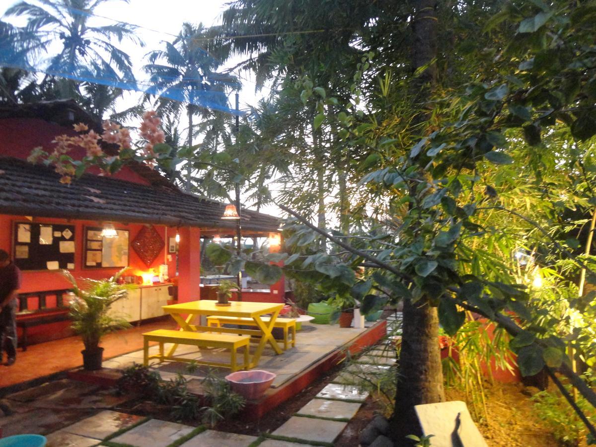 The Yuppi Hippi Female Hostel Anjuna Luaran gambar