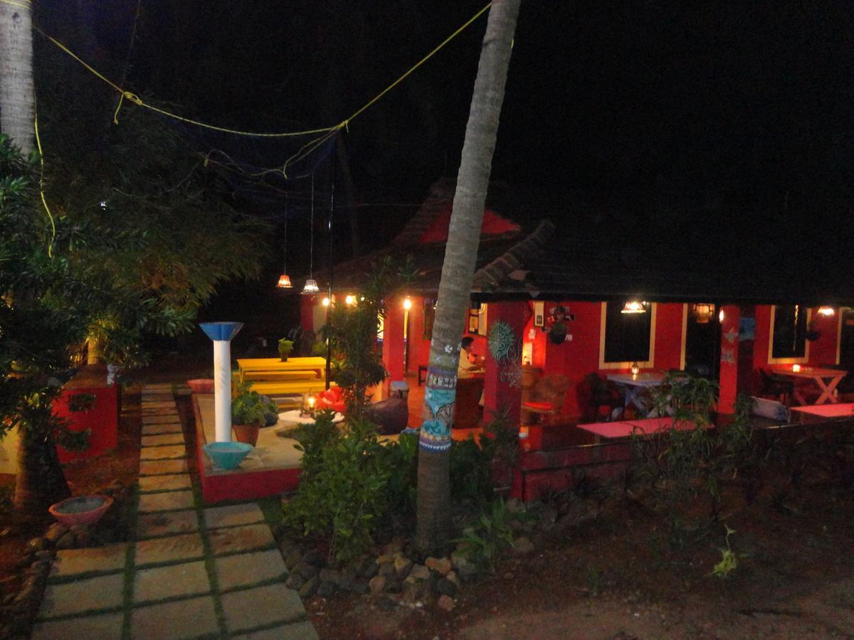 The Yuppi Hippi Female Hostel Anjuna Luaran gambar