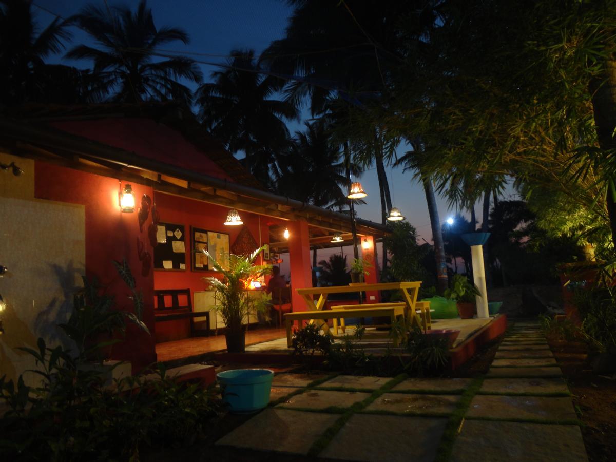 The Yuppi Hippi Female Hostel Anjuna Luaran gambar